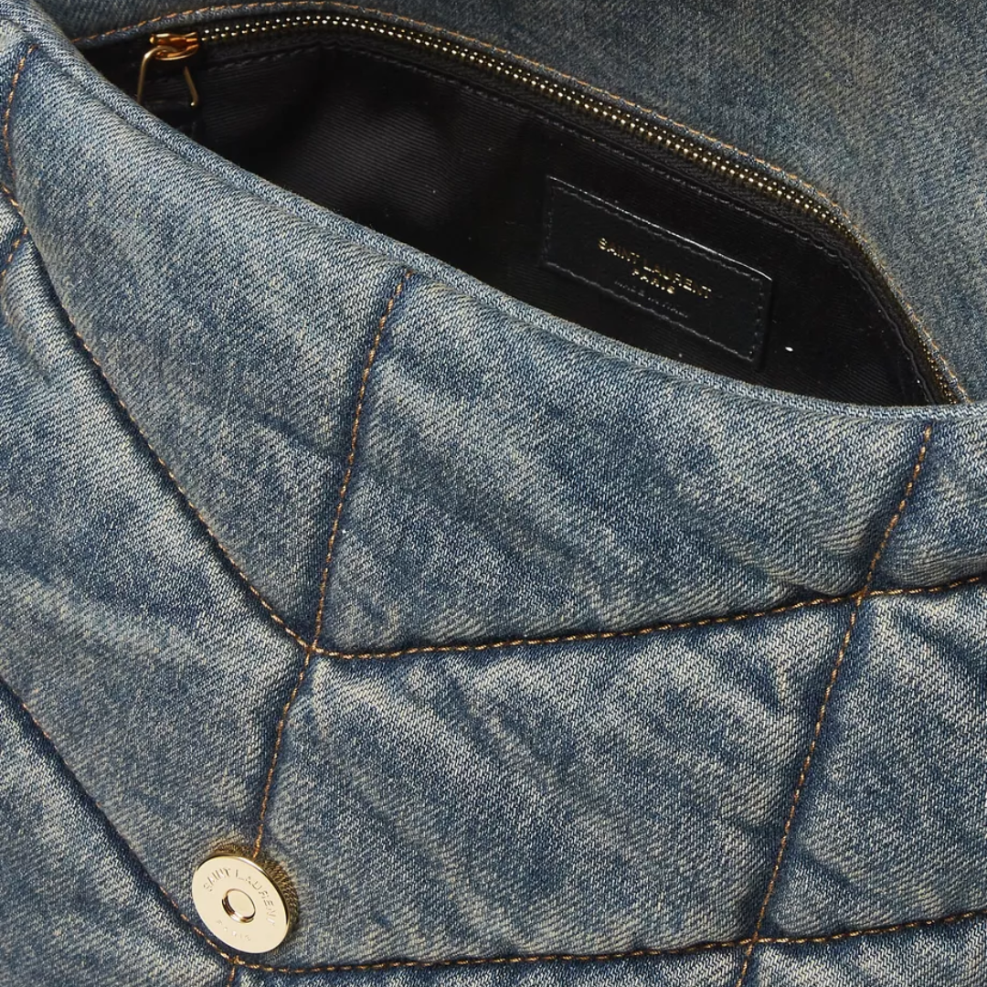 SAINT LAURENT LOULOU PUFFER TASCHE AUS GESTEPPTER VINTAGE-DENIM