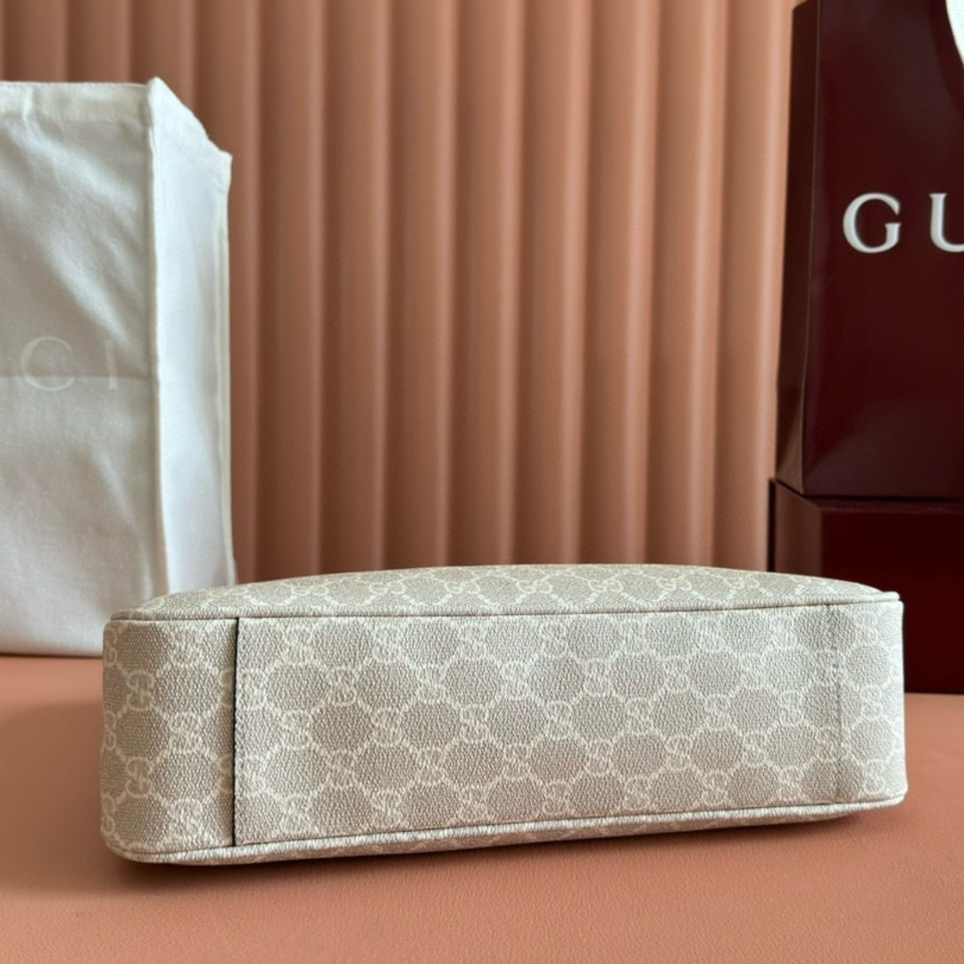 GUCCI – KLEINE SCHULTERTASCHE MIT GG-EMBLEM