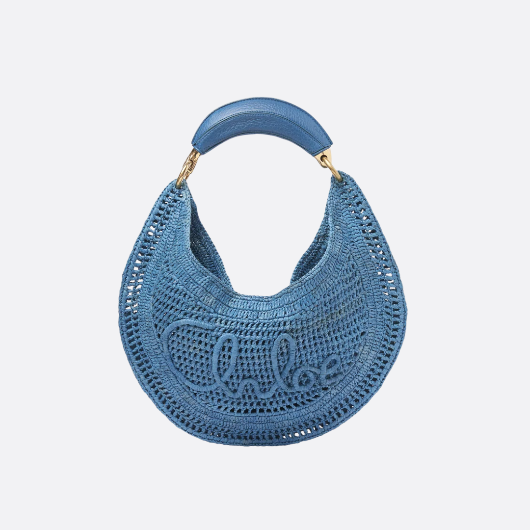 CHLOÉ SOMMER-BANANENTASCHE AUS RAFFIA-BAST